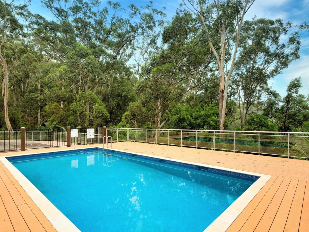 Beautiful Family Retreat With Large Balcony & Pool Apartment Gosford Exterior photo