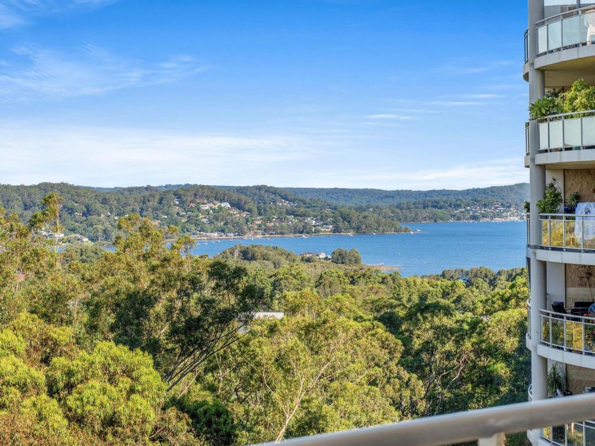 Beautiful Family Retreat With Large Balcony & Pool Apartment Gosford Exterior photo